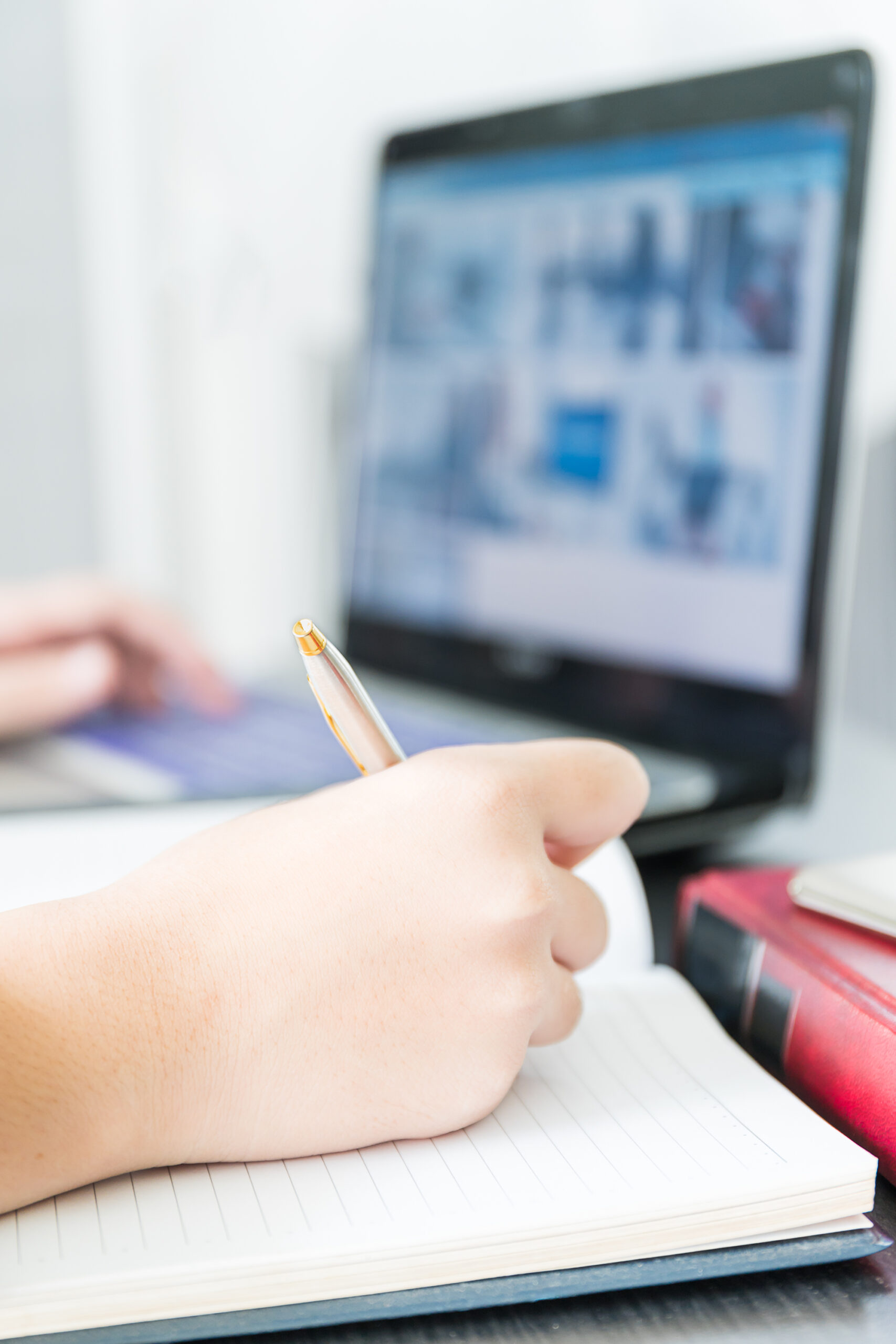 Complaints Handling in Health and Care - Level 1 - Online CPD Course - Image 3